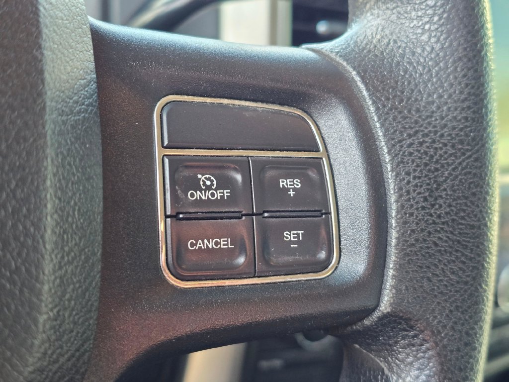 Used 2017 RAM 2500 SLT AWD/4WD image 32