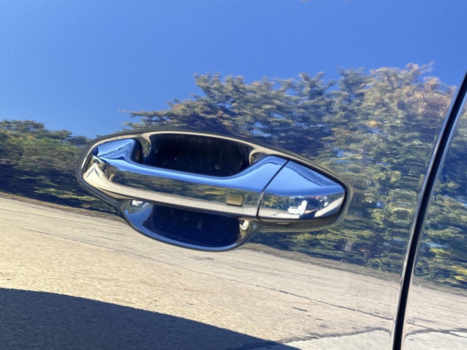 Used 2025 Kia Seltos EX FWD image 15