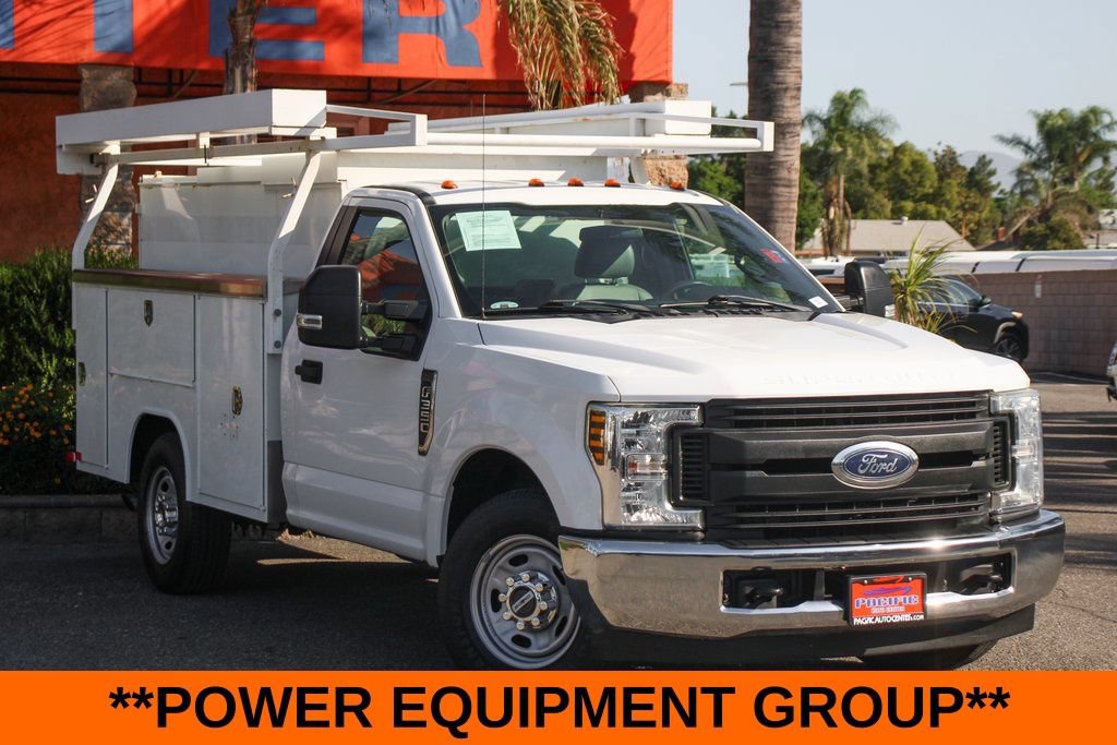 Used 2018 Ford F350 XL w/ Power Equipment Group RWD image 2