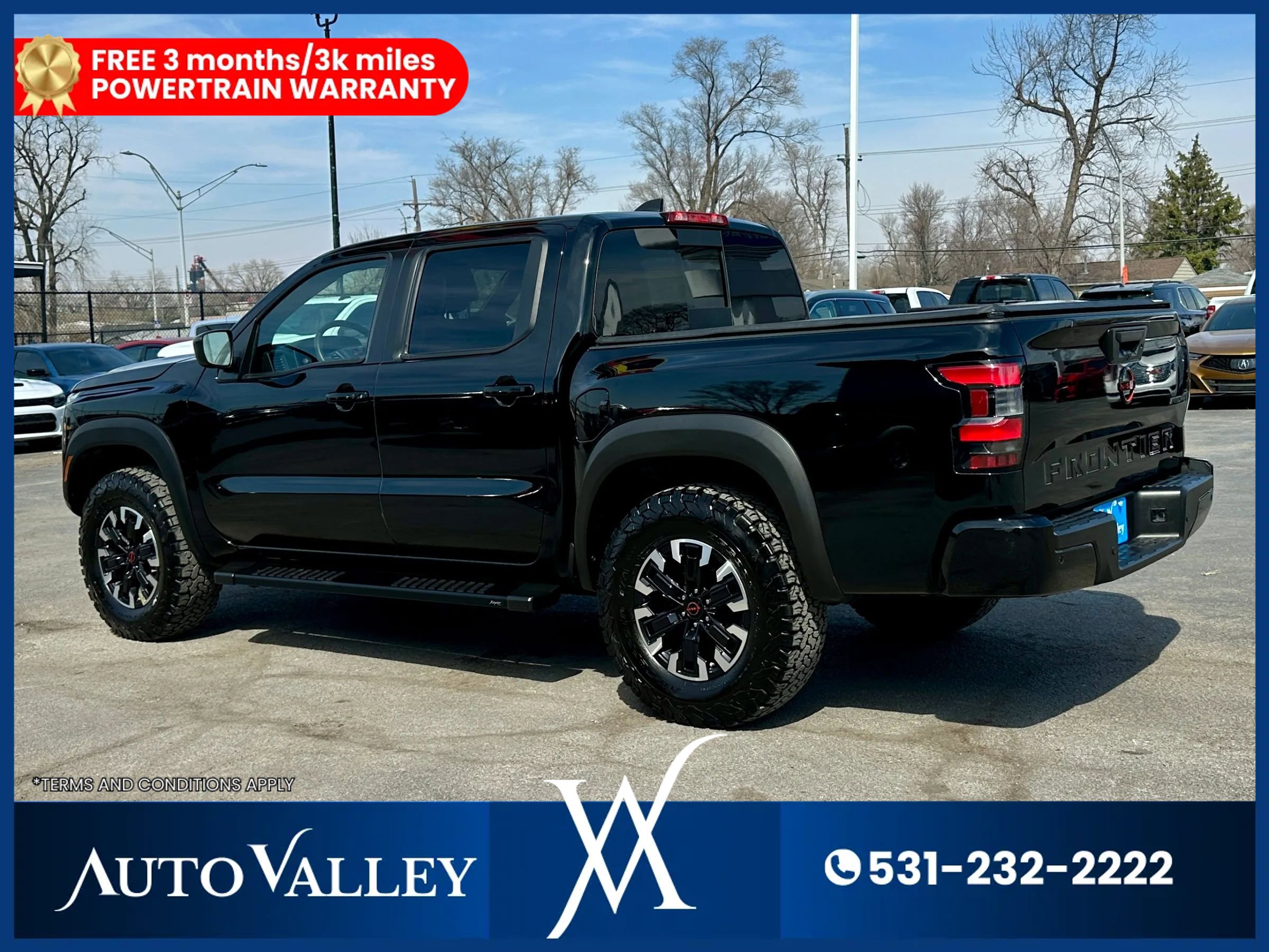 Used 2024 Nissan Frontier PRO-4X w/ Technology Package image 4