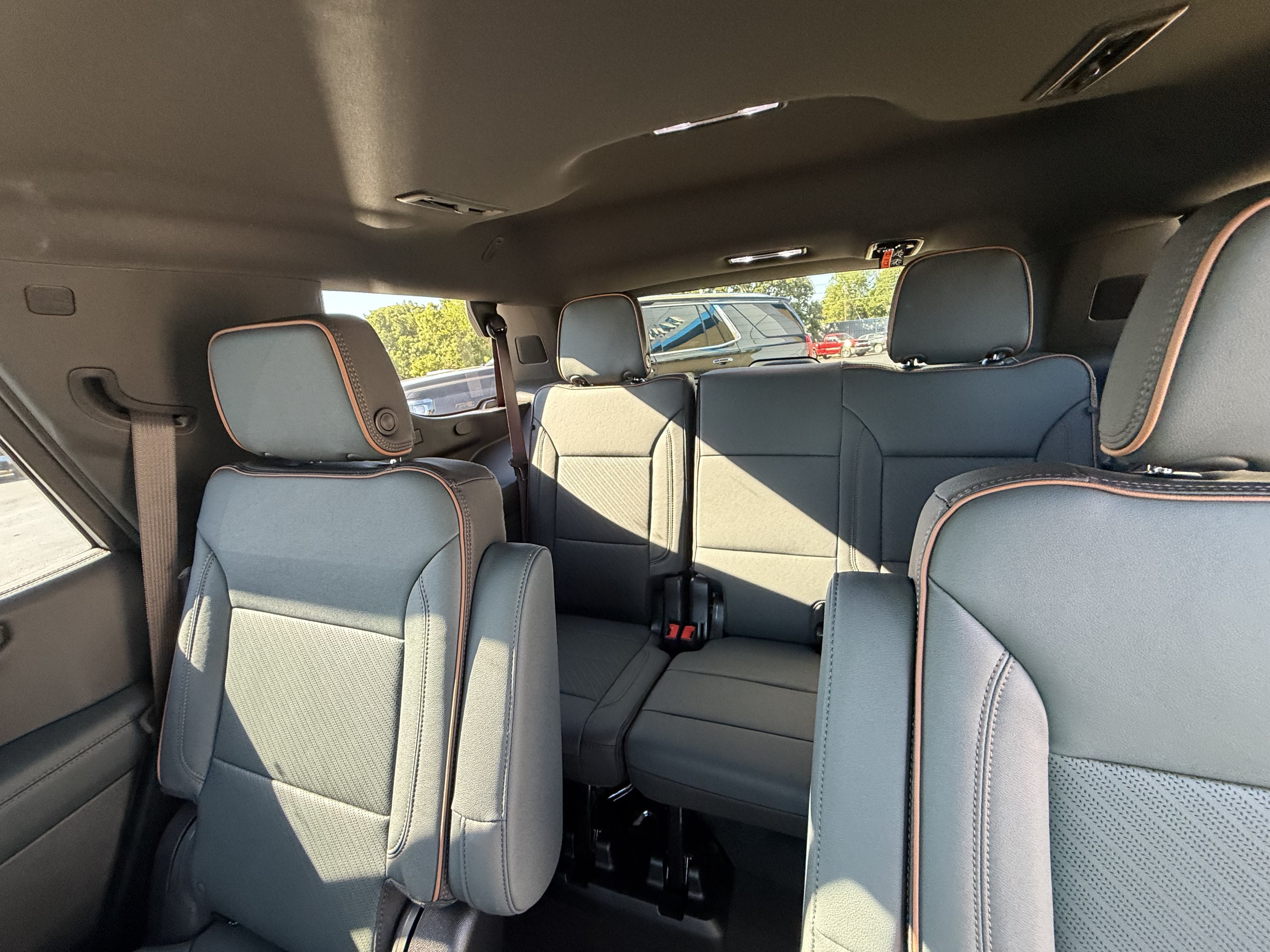 New 2027 GMC Yukon AT4 w/ AT4 Premium Plus Package AWD/4WD image 16