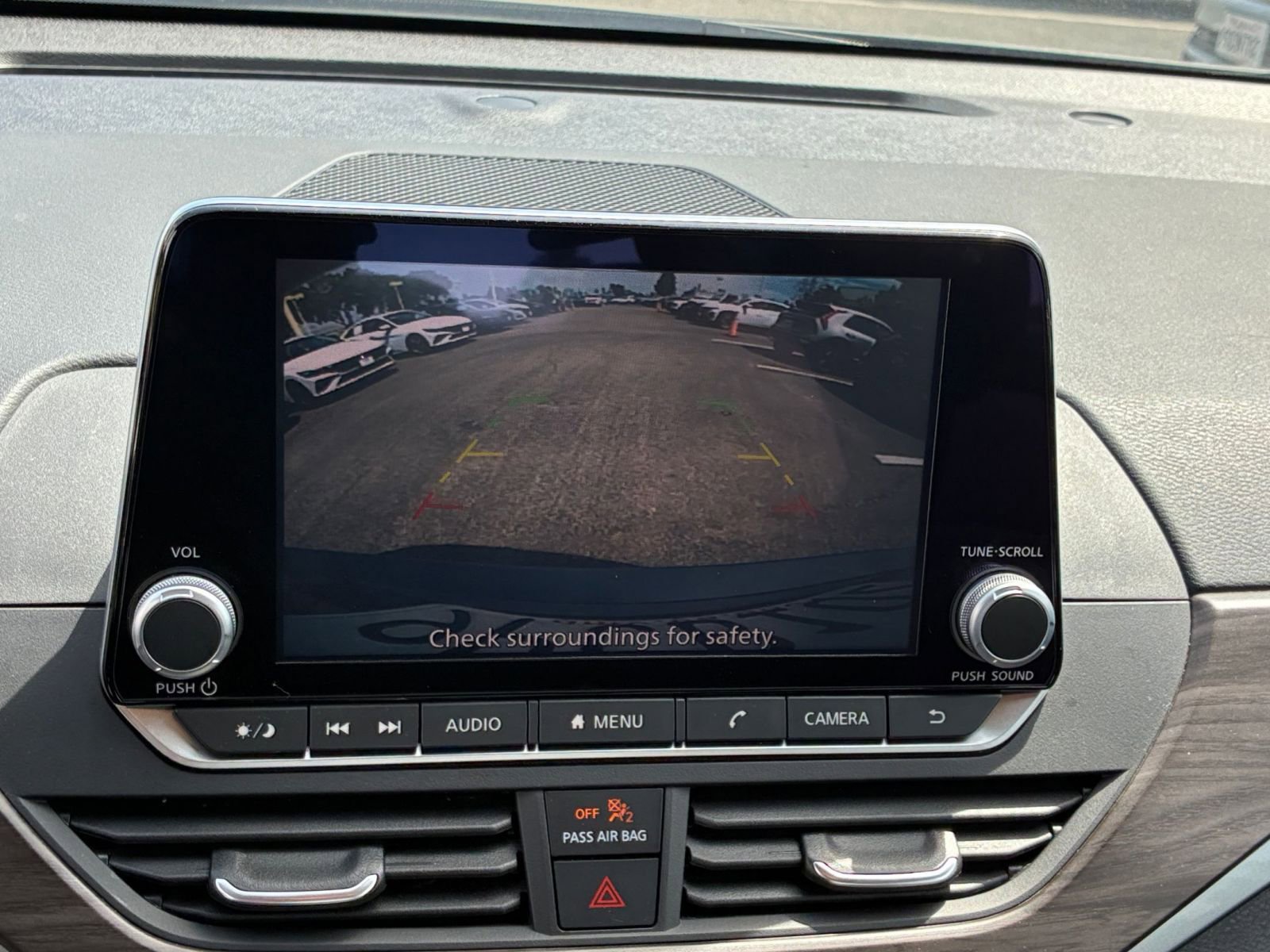 Used 2025 Nissan Altima 2.5 SV FWD image 23