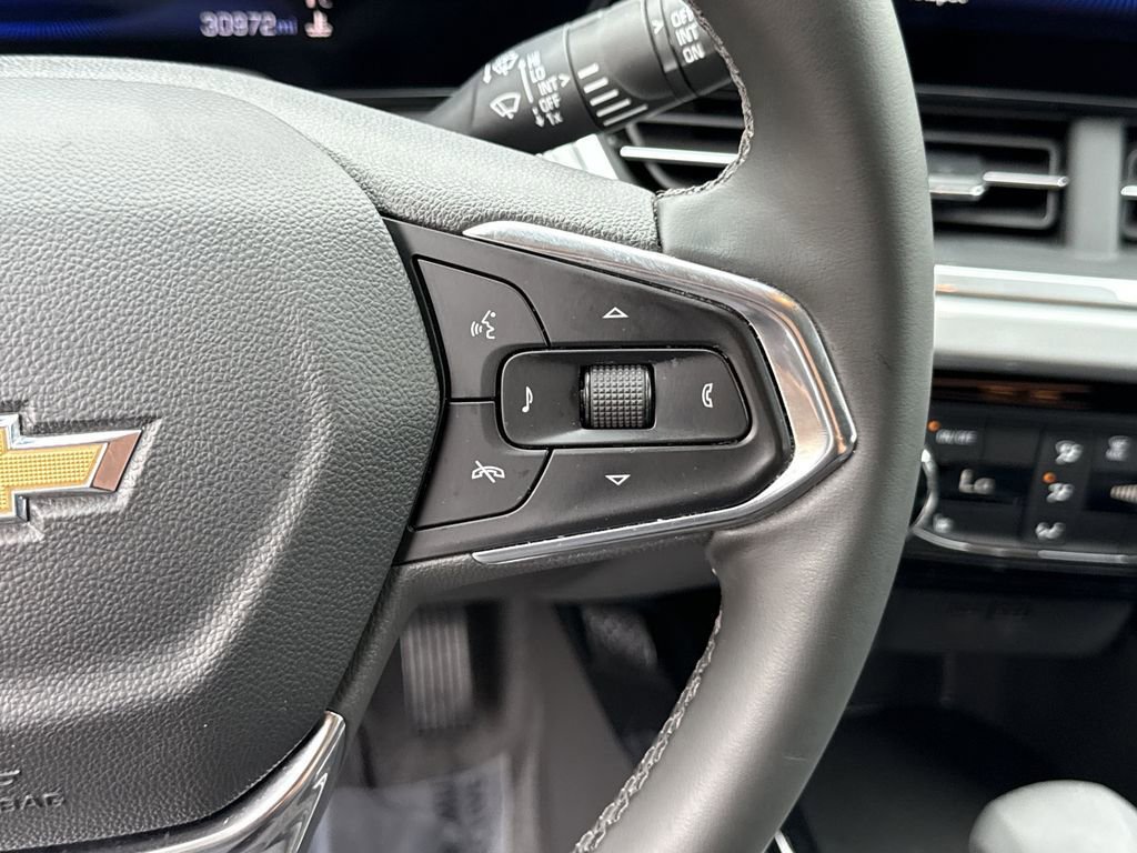 Used 2024 Chevrolet Trax LT w/ Driver Confidence Package image 14