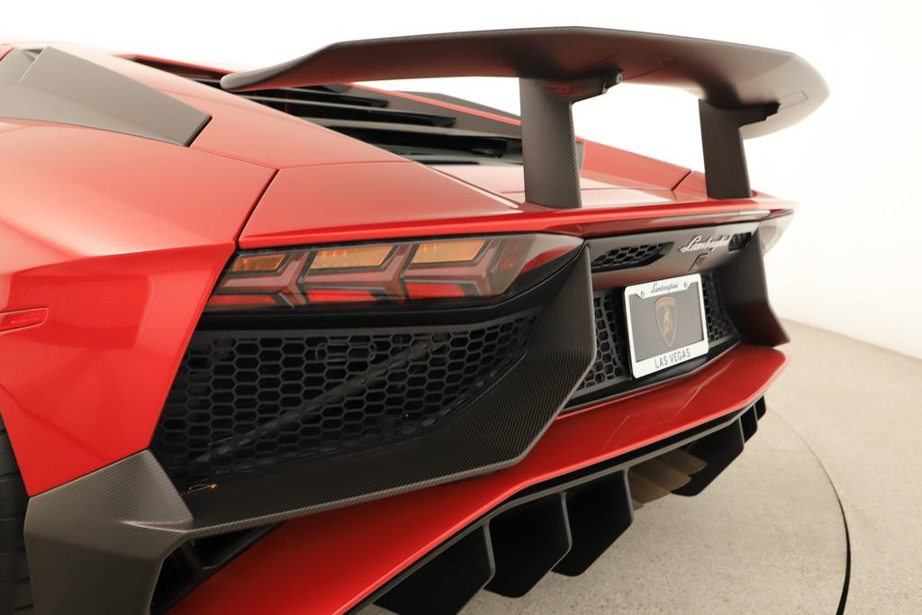 Used 2016 Lamborghini Aventador LP 750-4 Superveloce image 41