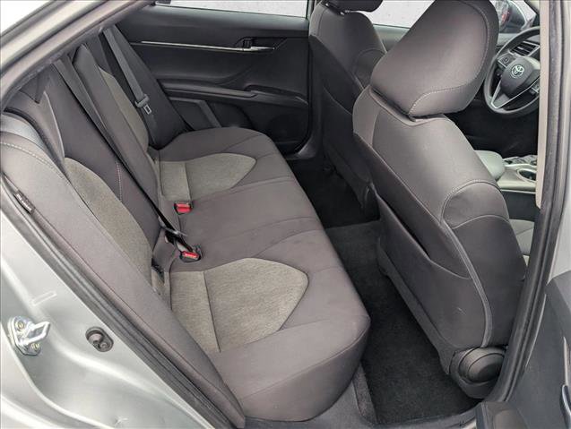 Used 2022 Toyota Camry LE image 15