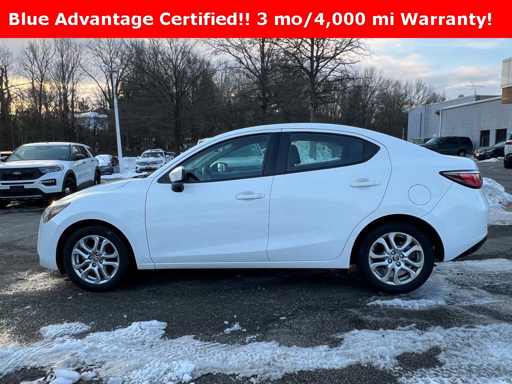 Used 2018 Toyota Yaris iA image 3