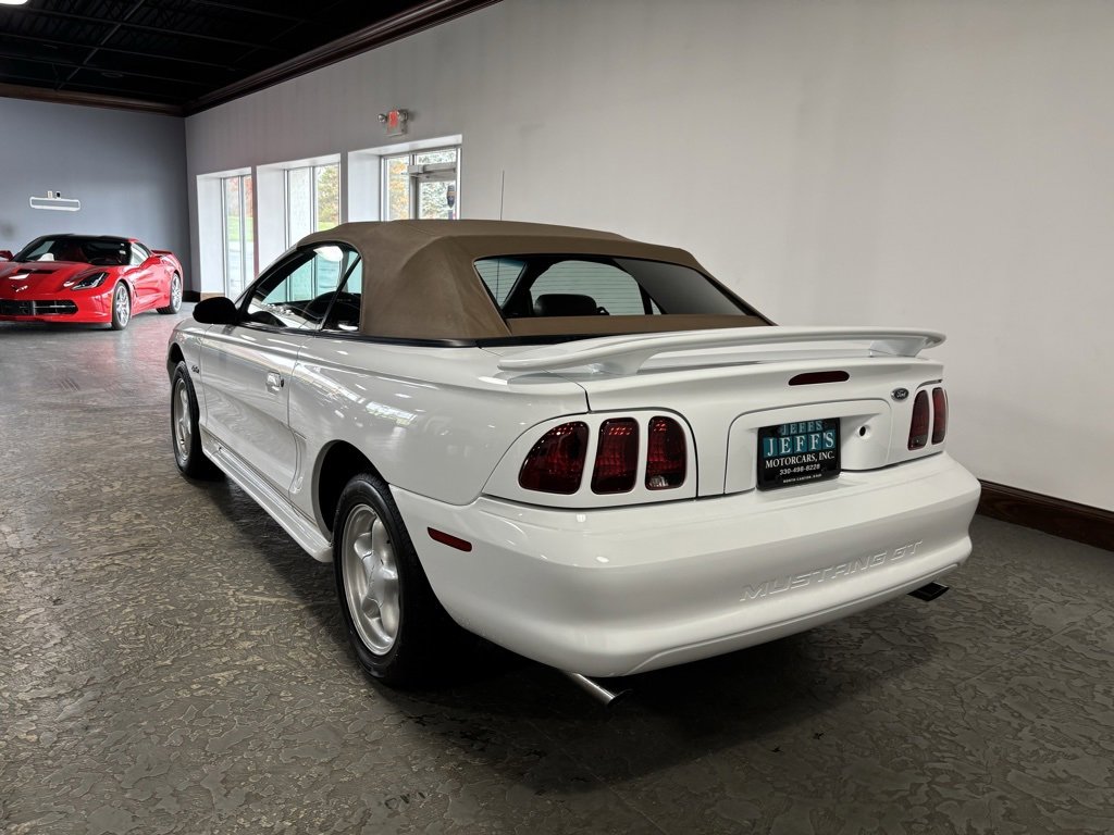 Used 1998 Ford Mustang GT image 10