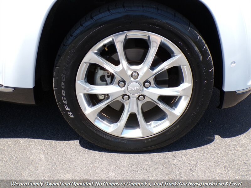 Used 2020 Jeep Grand Cherokee Summit AWD/4WD image 39