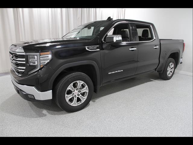 Used 2025 GMC Sierra 1500 SLT image 3