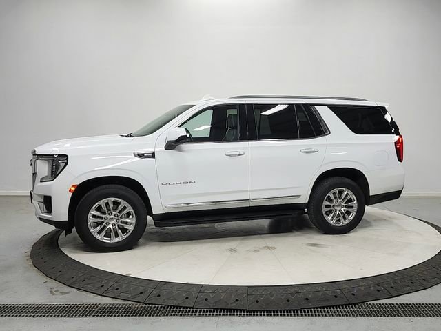 Used 2024 GMC Yukon SLT RWD image 4