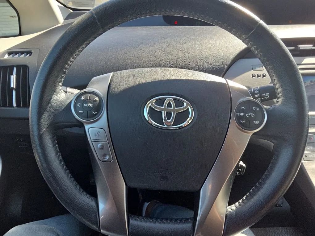 Used 2013 Toyota Prius Persona Series FWD image 43