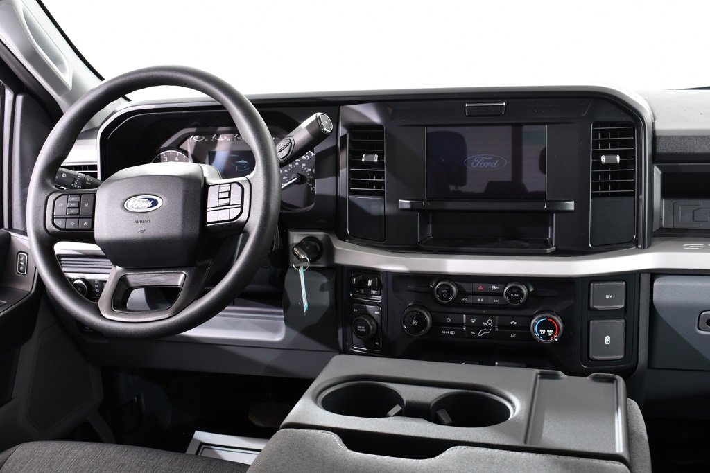 New 2026 Ford F350 XL w/ XL Driver Assist Package image 8
