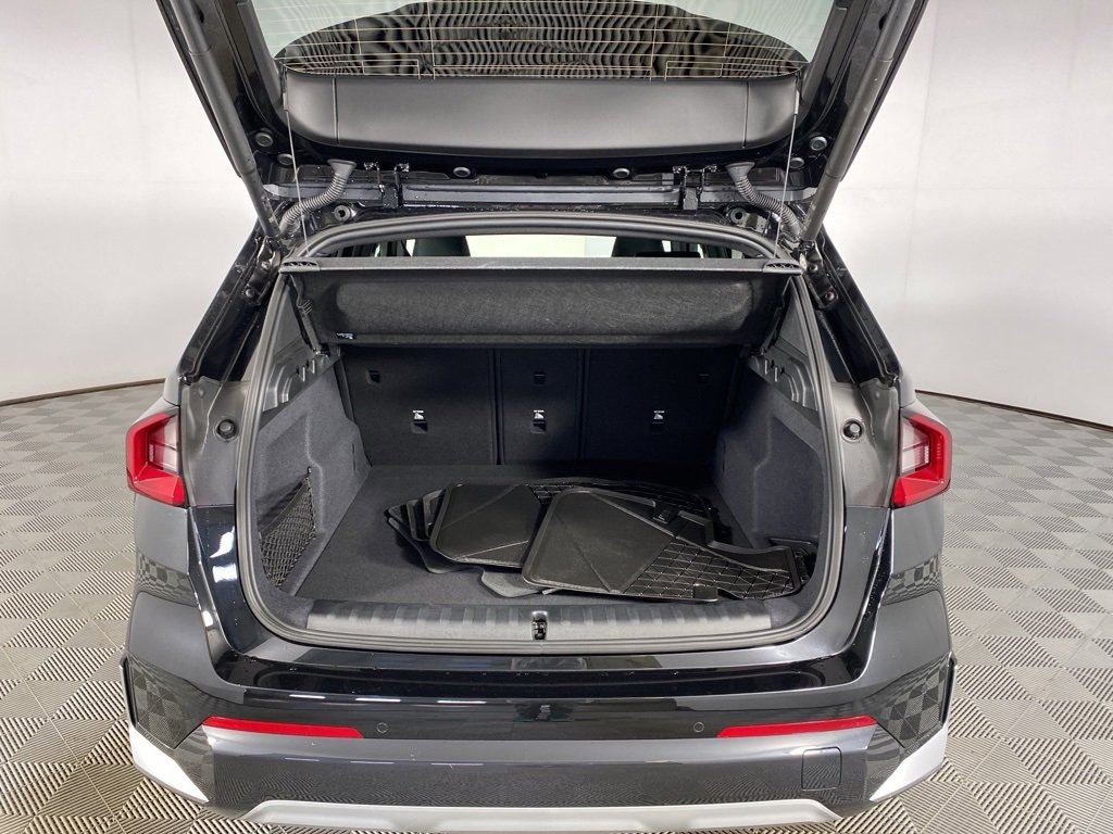 Certified 2025 BMW X1 xDrive28i w/ Convenience Package image 23