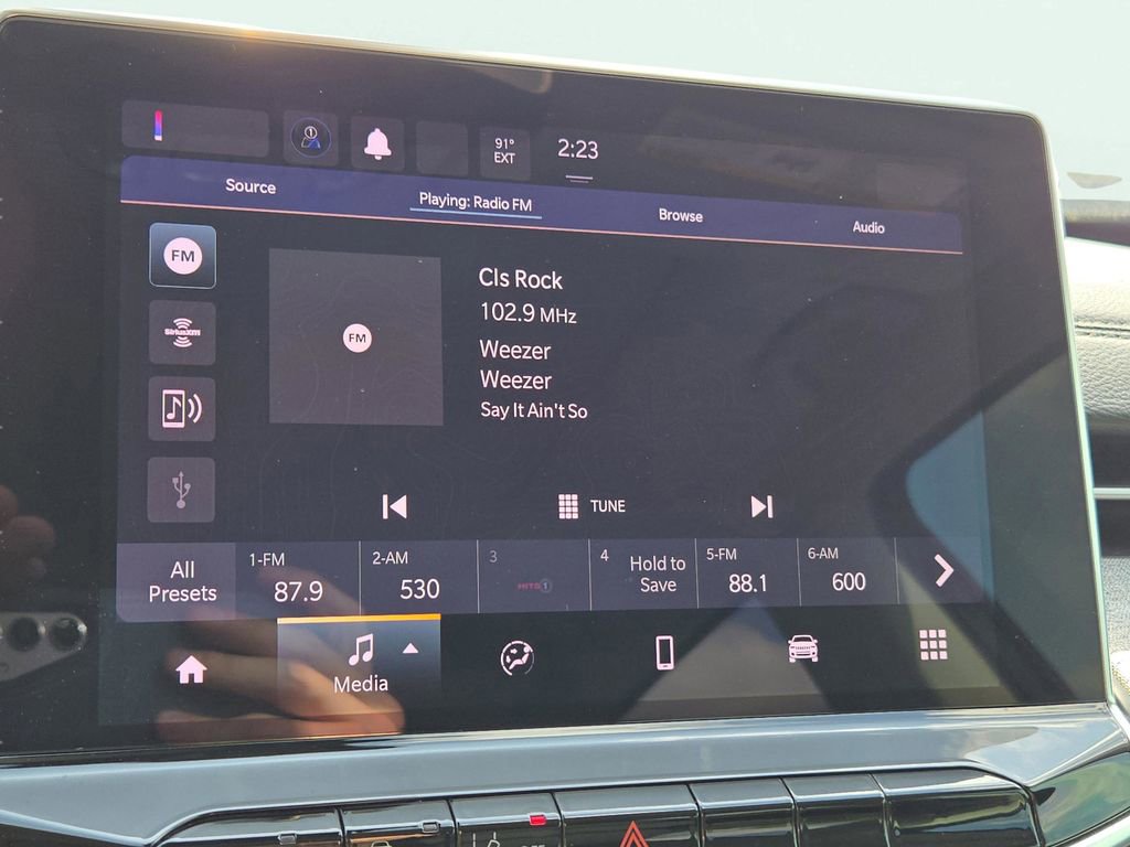 Used 2022 Jeep Compass Latitude w/ Sun and Sound Group image 26