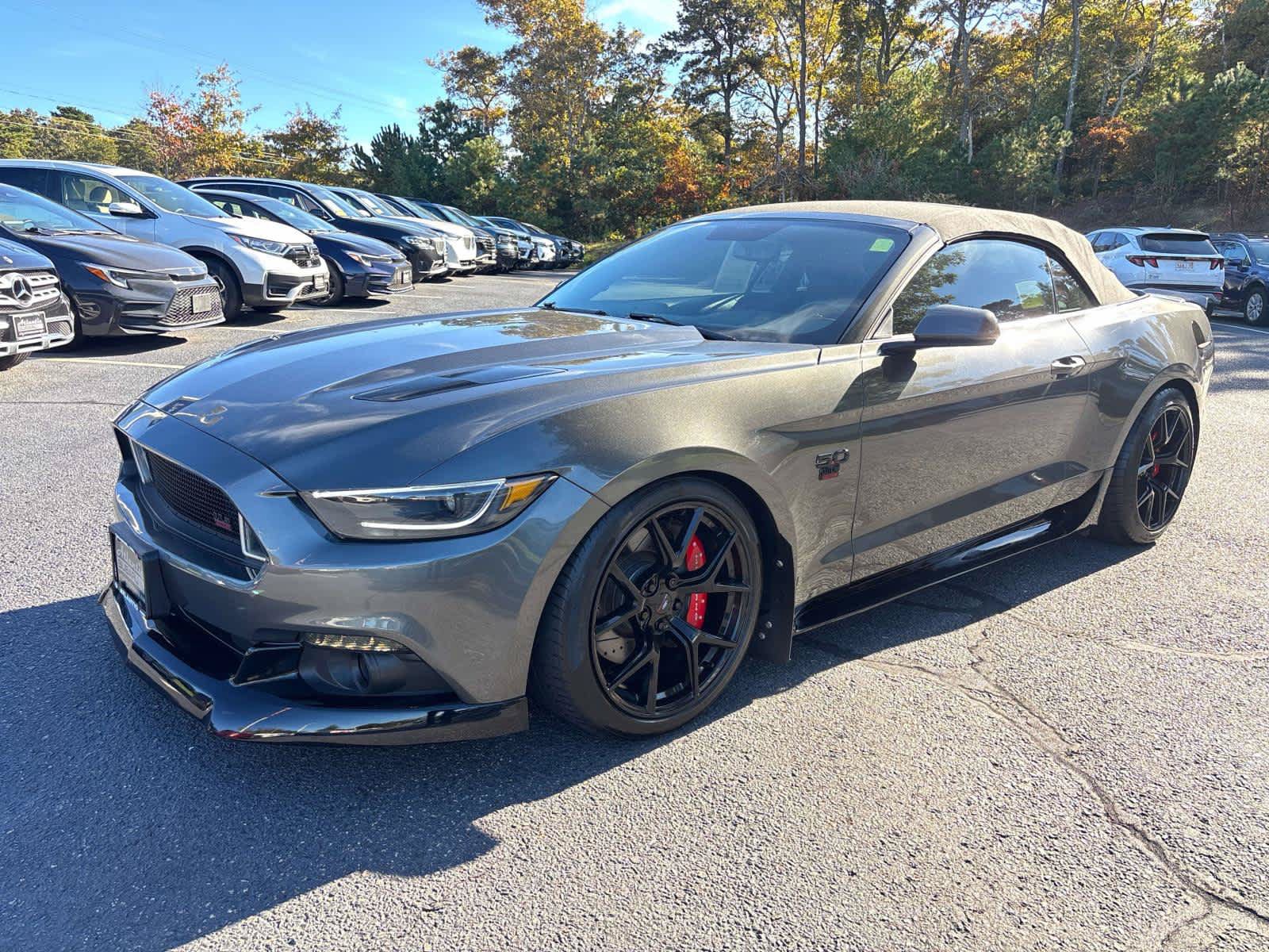 Used 2015 Ford Mustang GT Premium w/ Equipment Group 401A RWD image 10