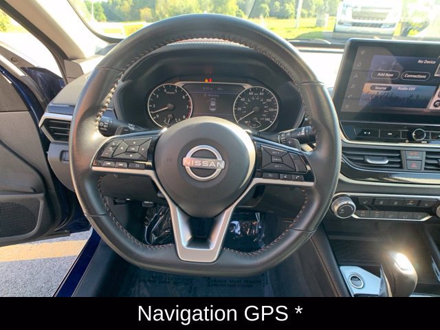 Certified 2024 Nissan Altima 2.5 SR w/ SR Premium Package FWD image 17