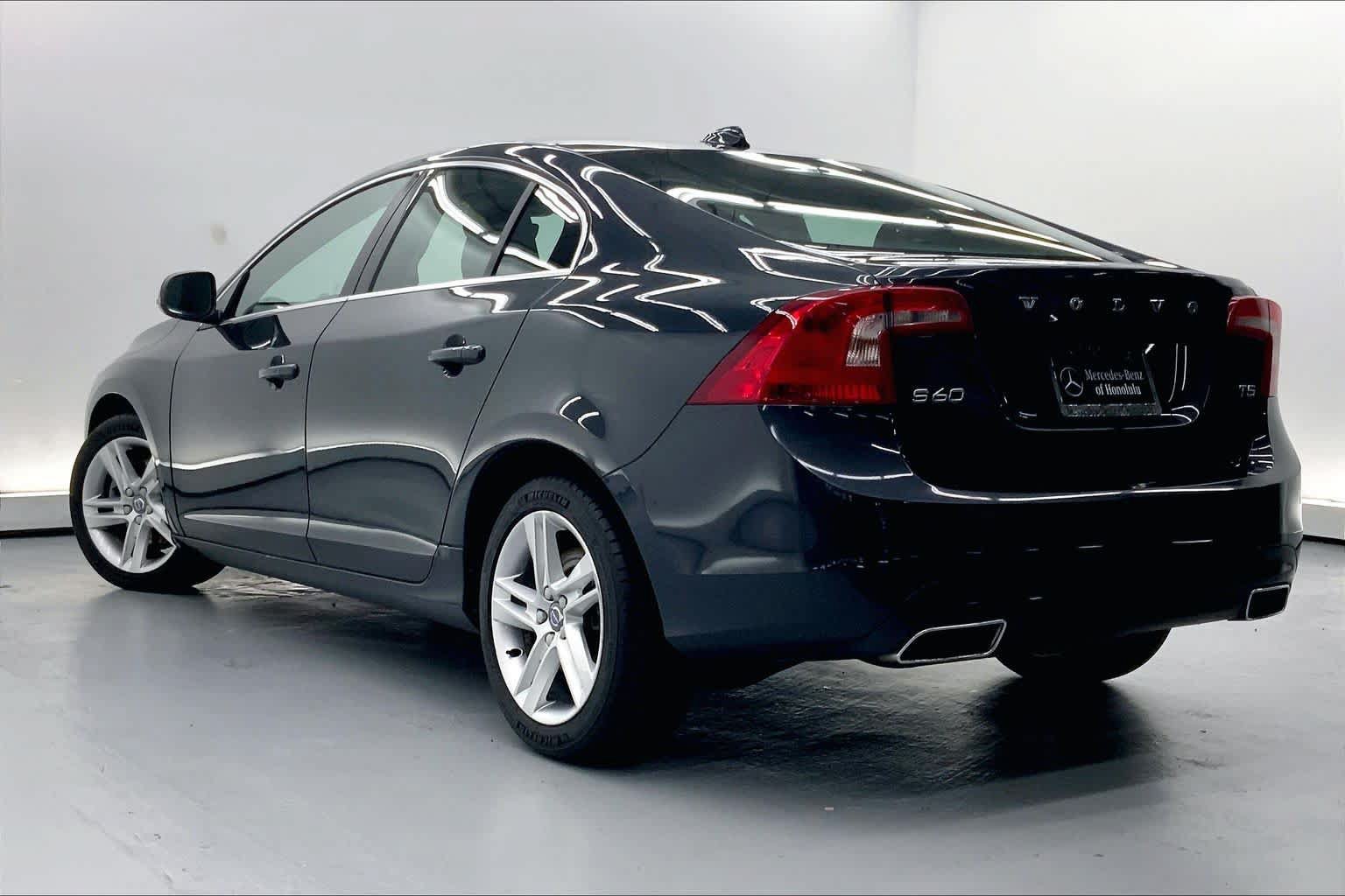 Used 2015 Volvo S60 T5 Premier FWD image 2