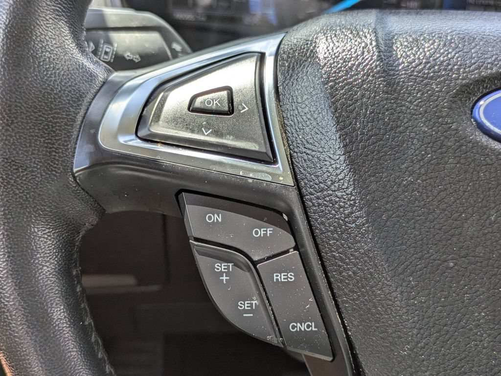 Used 2022 Ford Edge SEL w/ Convenience Package AWD/4WD image 16