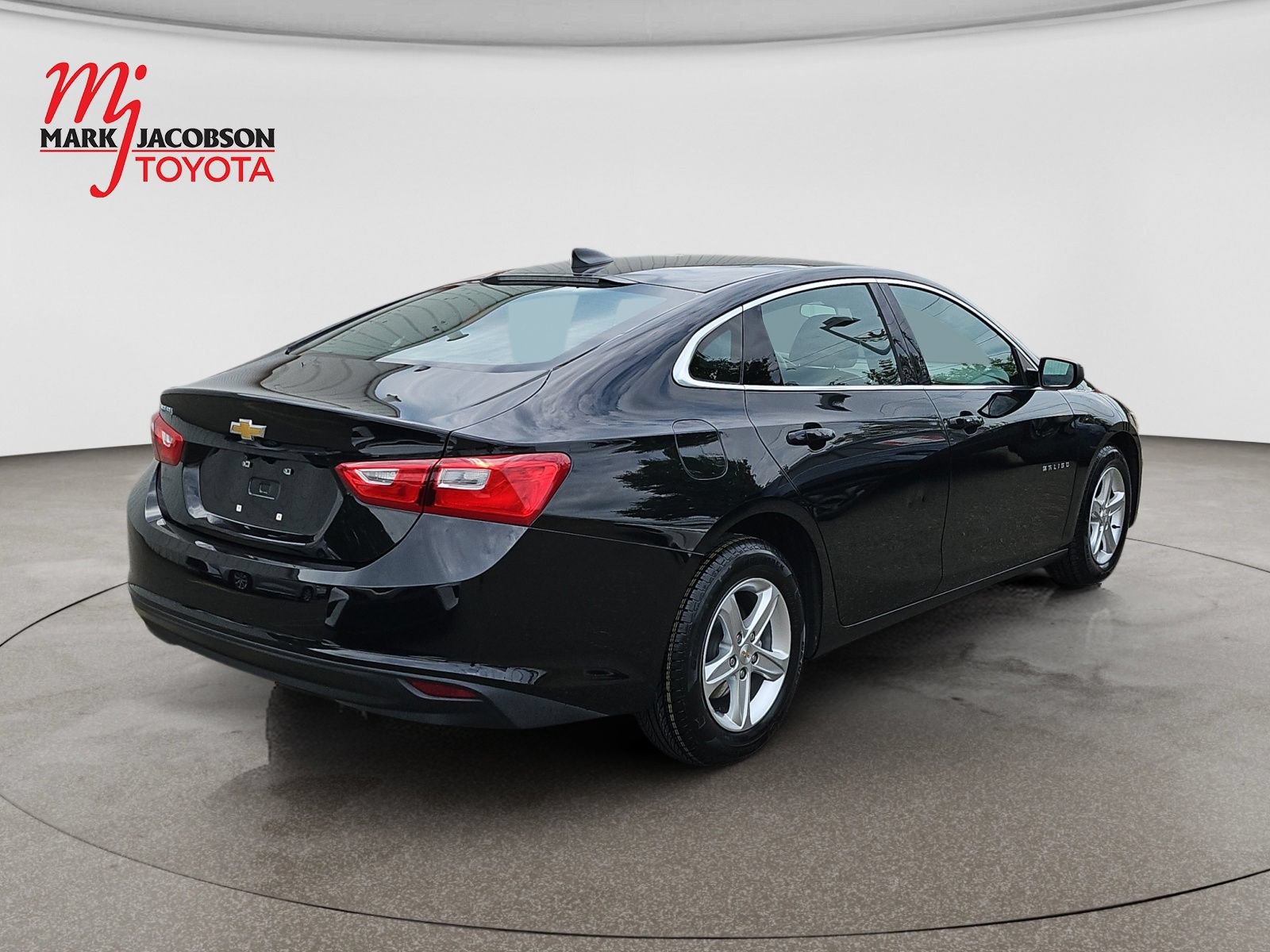 Used 2023 Chevrolet Malibu LS FWD image 8