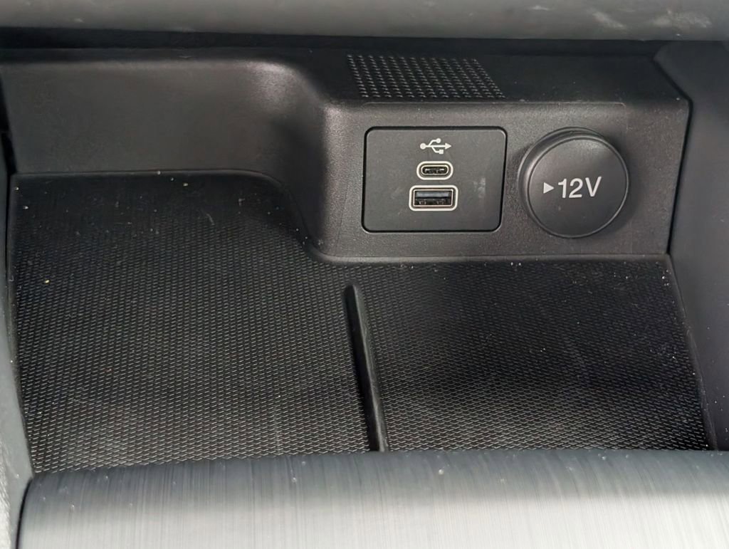 New 2026 Ford Escape ST-Line w/ Cold Weather Package image 35