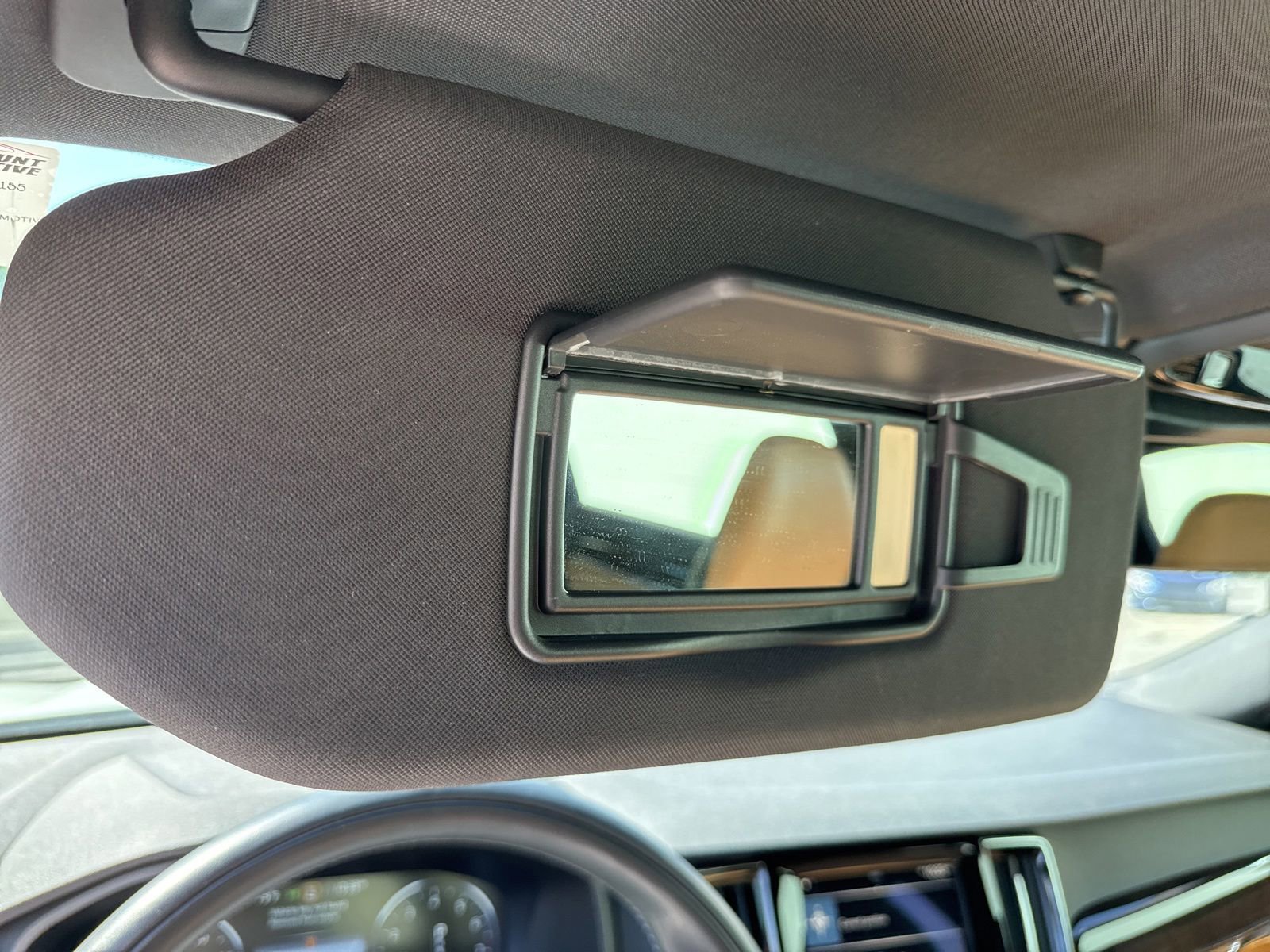 Used 2018 Volvo S90 T6 Momentum w/ Convenience Package AWD/4WD image 31