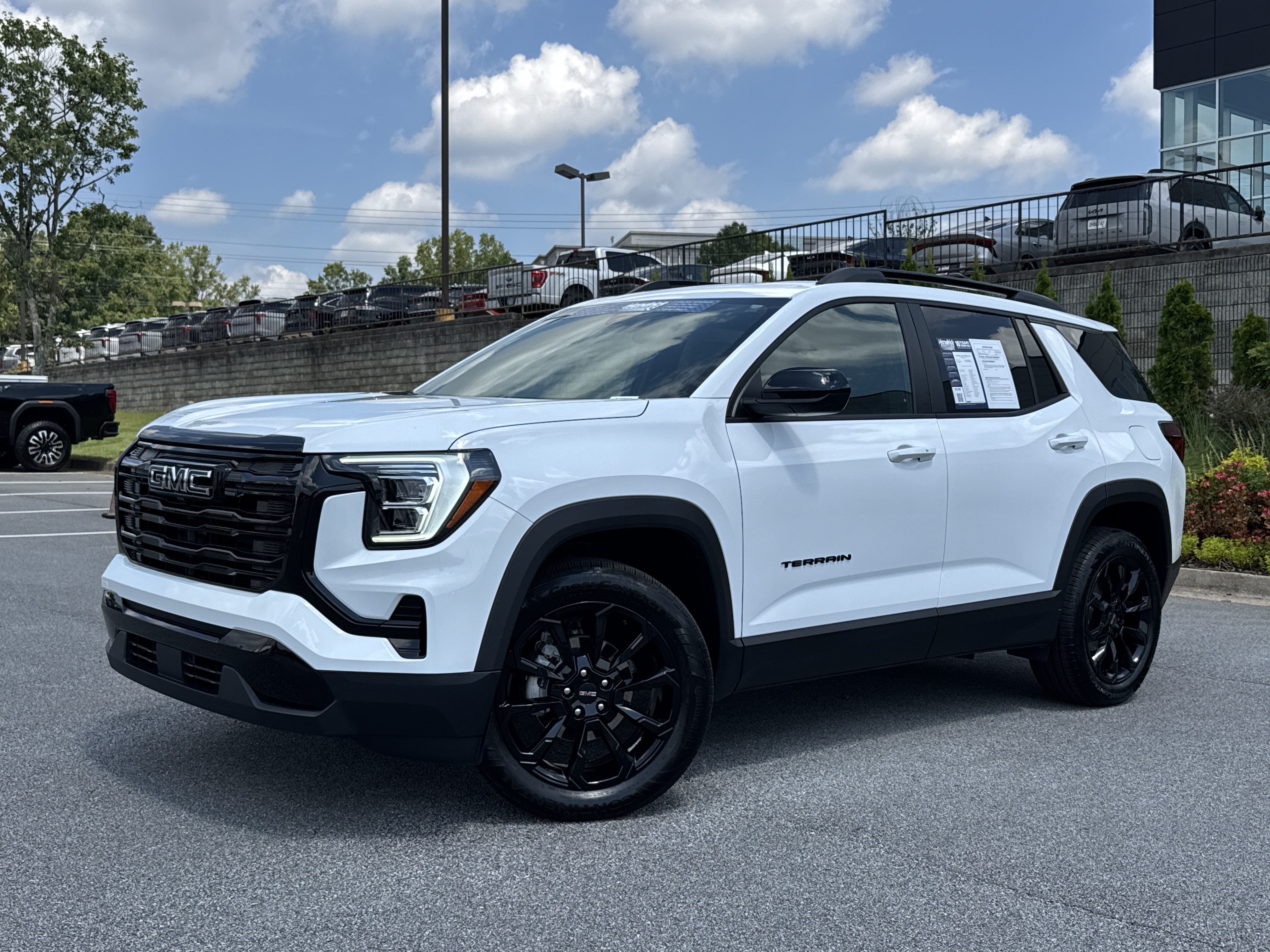 Used 2026 GMC Terrain Elevation w/ Black Edition FWD image 5