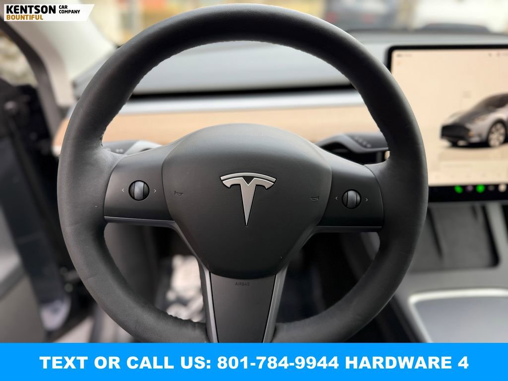 Used 2023 Tesla Model Y Long Range image 15
