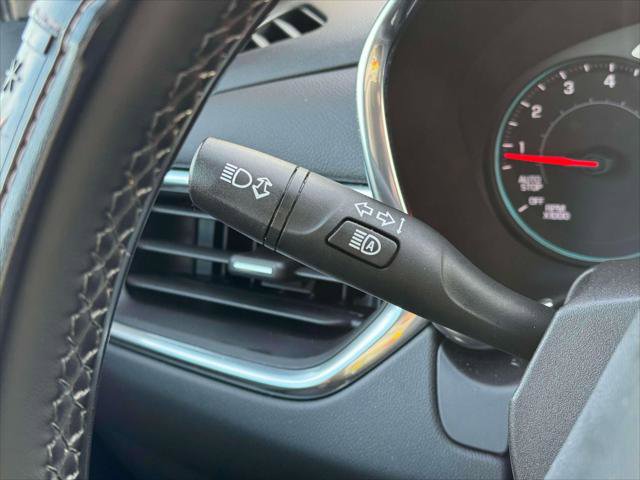 Used 2023 Chevrolet Equinox LT image 21