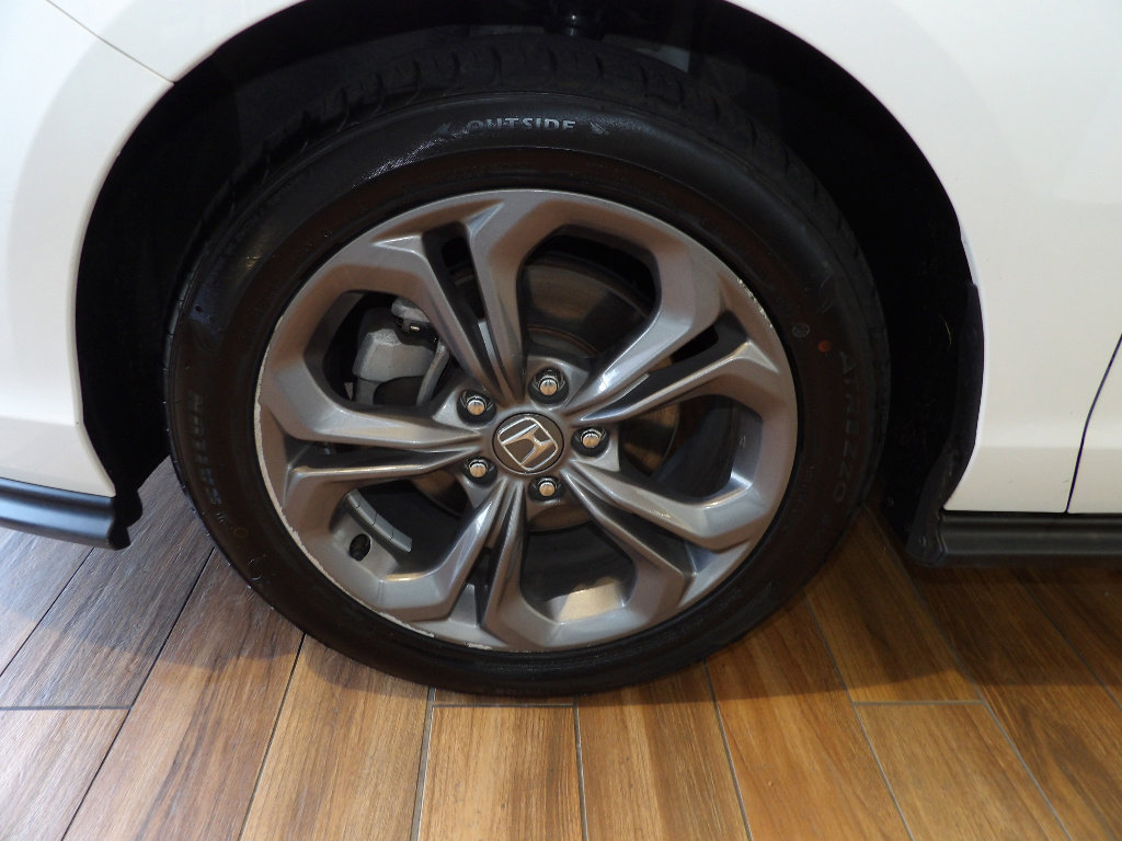 Used 2024 Honda Accord EX image 10