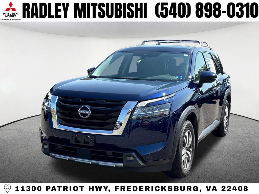 Used 2023 Nissan Pathfinder SL AWD/4WD 360° Tour