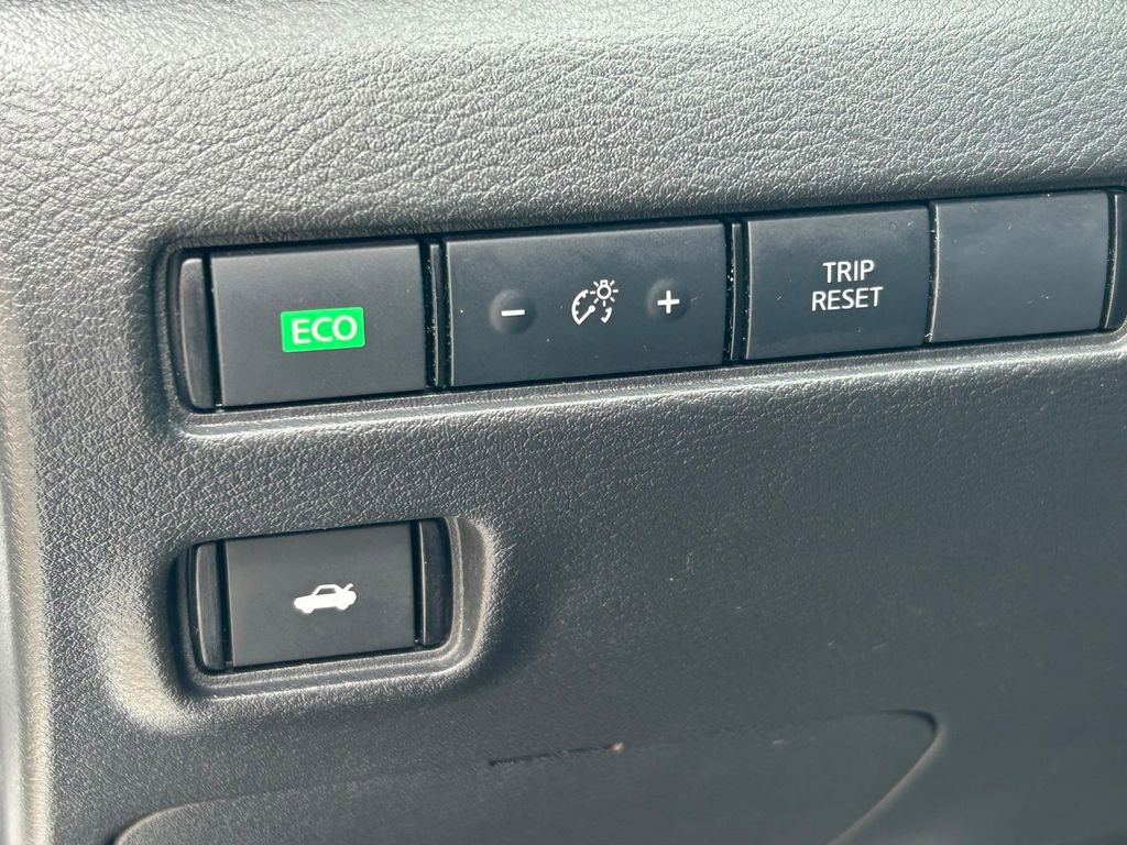 Used 2022 Nissan Sentra S image 21