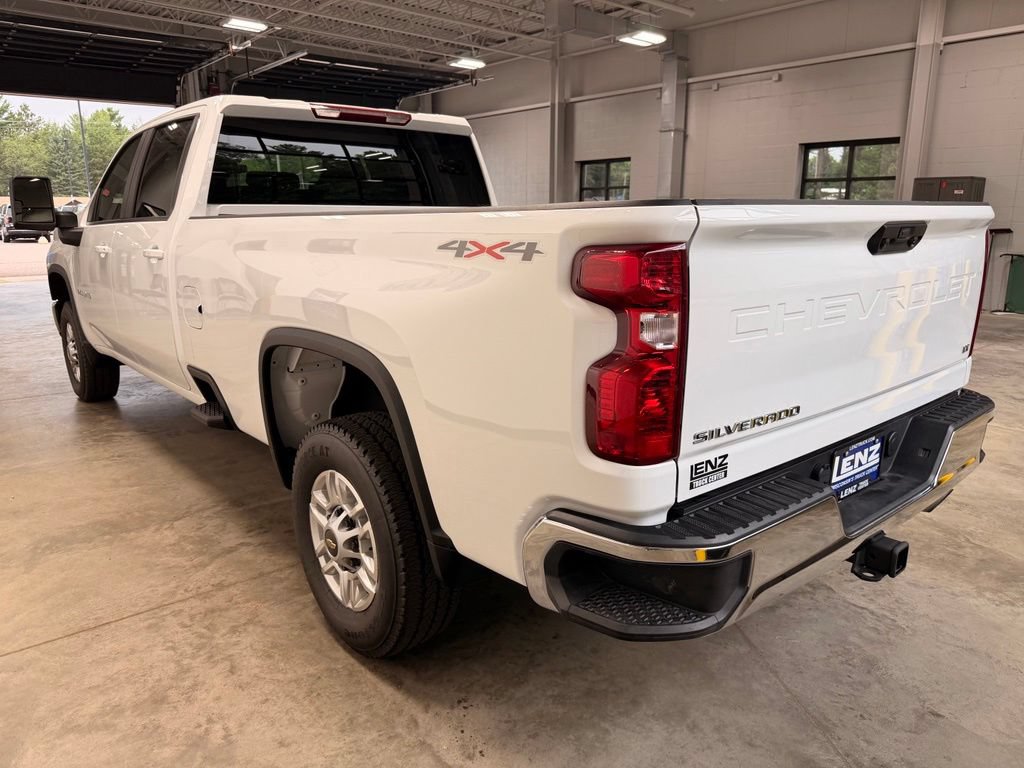 Used 2026 Chevrolet Silverado 2500 LT AWD/4WD image 6