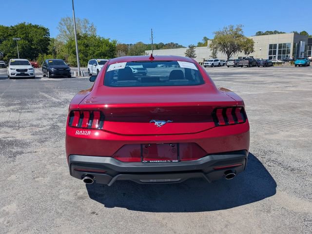 Used 2024 Ford Mustang Coupe image 6
