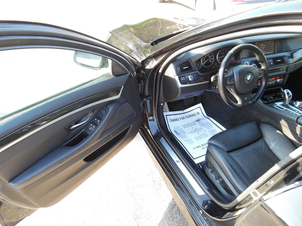 Used 2012 BMW 550i xDrive Sedan image 10