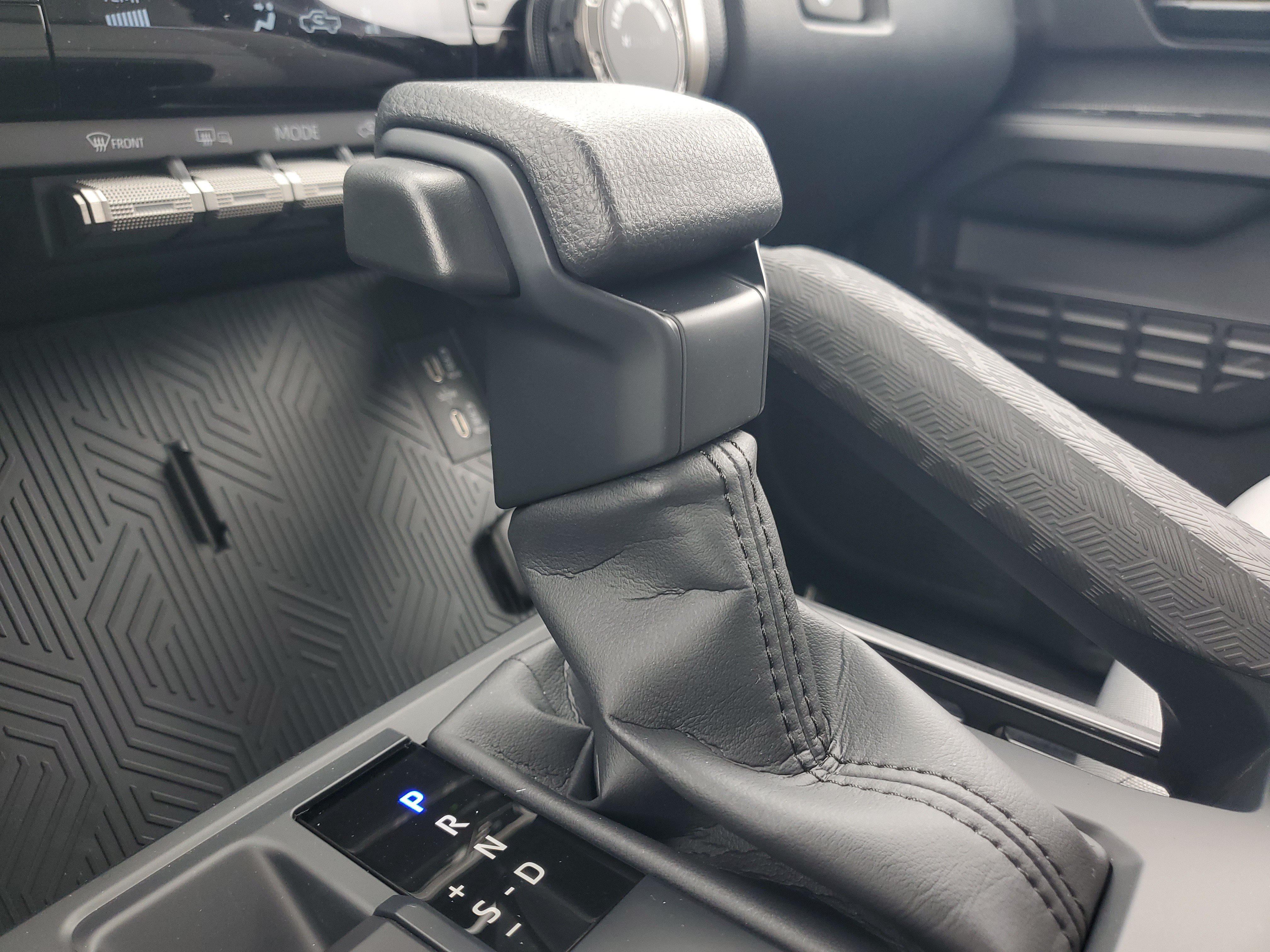 New 2026 Toyota Tacoma SR5 AWD/4WD image 30