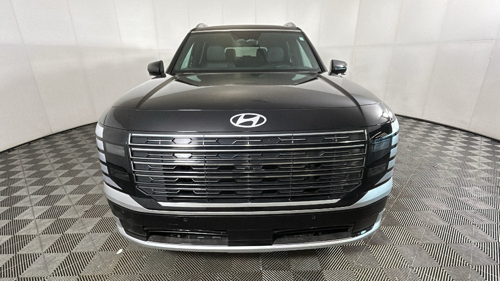 Used 2026 Hyundai Palisade Calligraphy FWD image 9