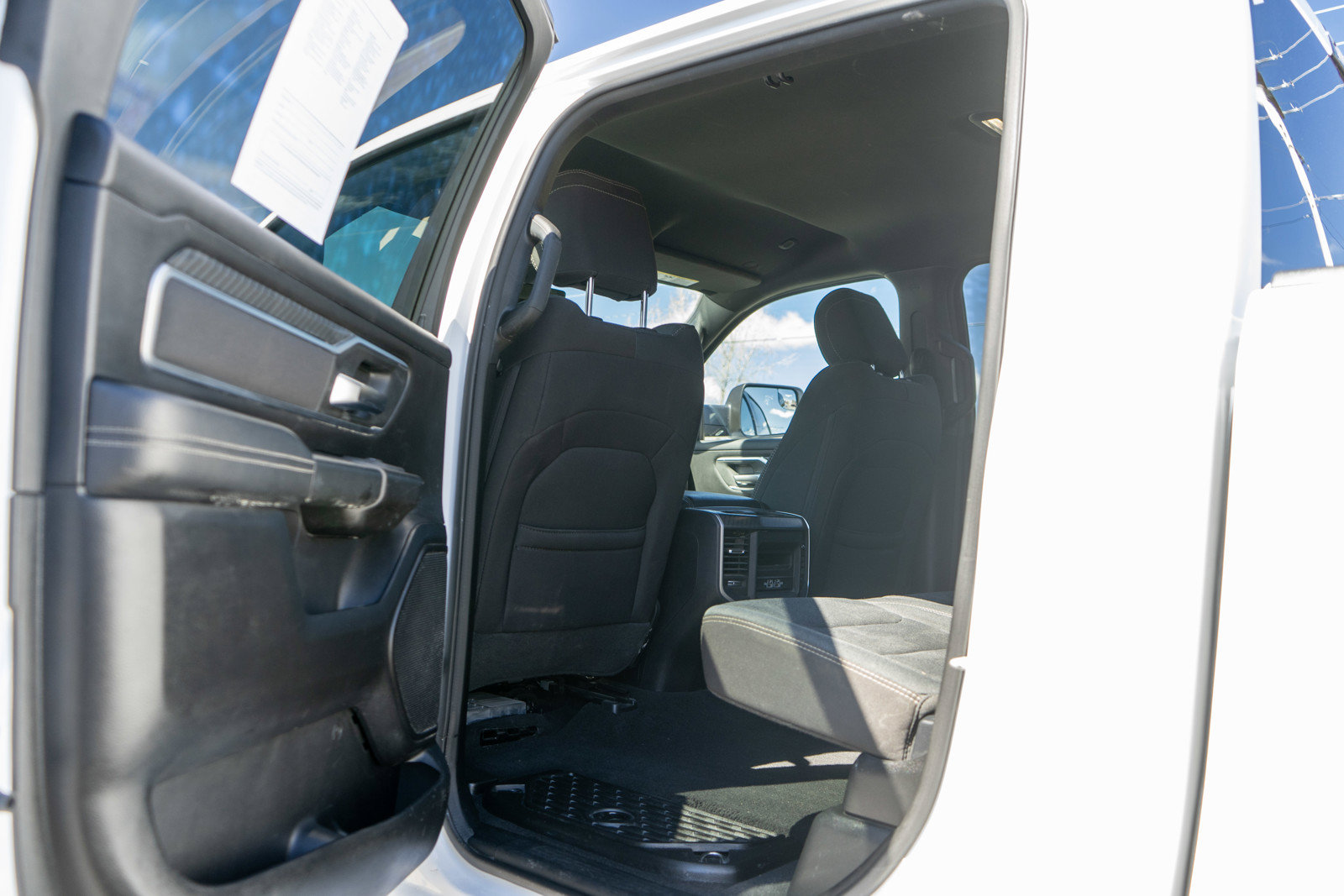 Used 2025 RAM 1500 Big Horn AWD/4WD image 27