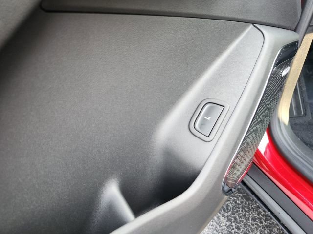 New 2025 GMC Acadia Elevation w/ Elevation Premium Package image 21