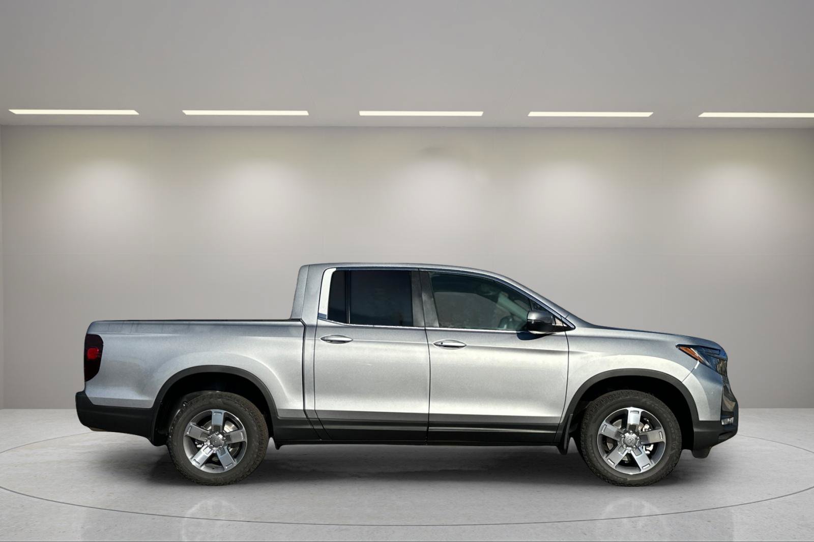 New 2026 Honda Ridgeline RTL image 2