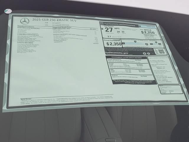 New 2025 Mercedes-Benz GLB 250 4MATIC image 32
