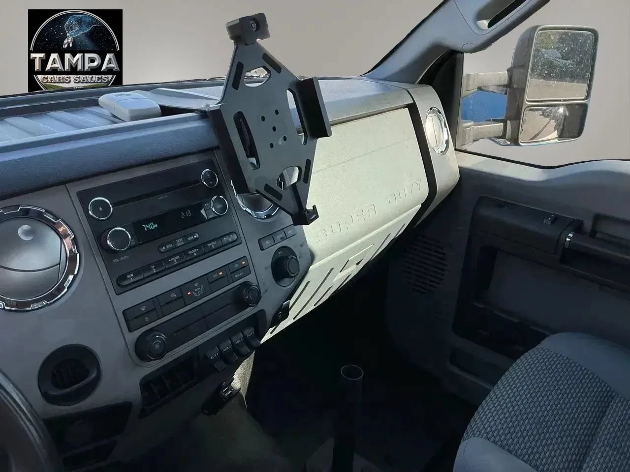 Used 2015 Ford F650 2WD Regular Cab Super Duty image 18