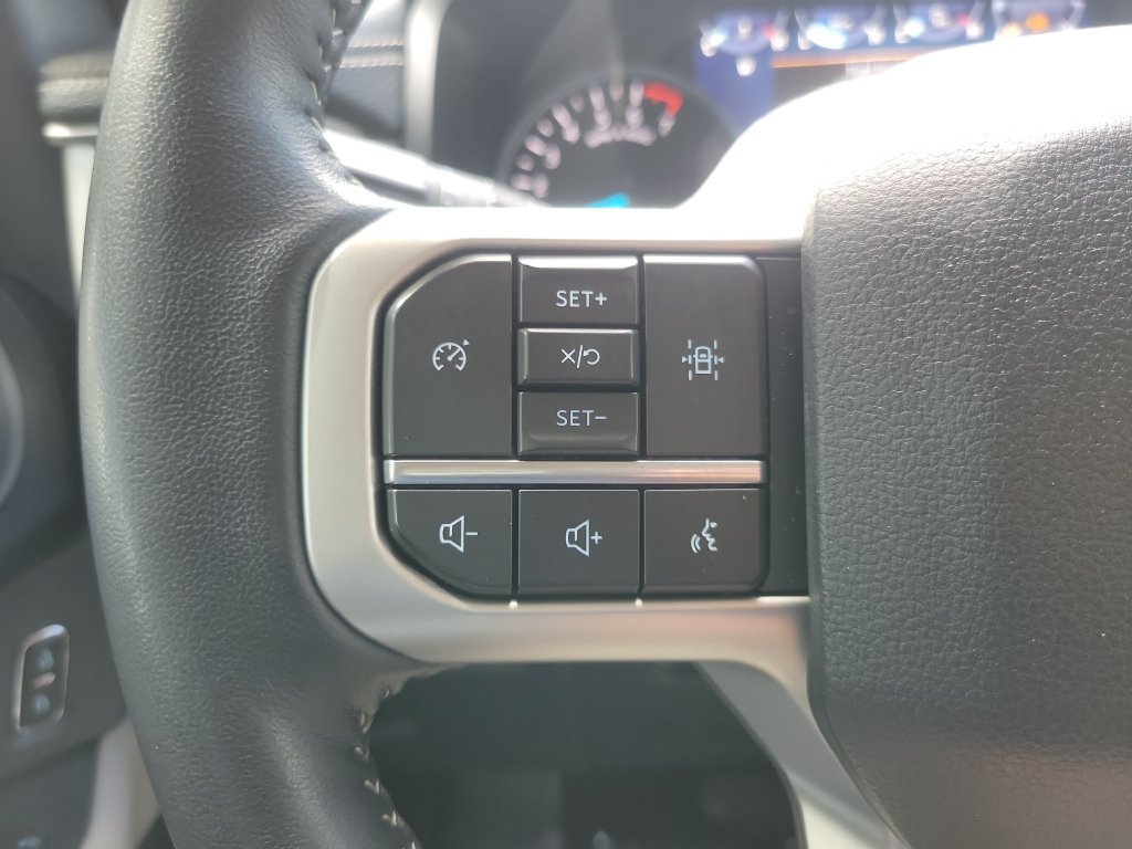 Certified 2023 Ford Expedition XLT RWD image 19