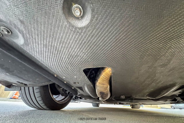 Used 2014 Nissan GT-R Premium w/ Premium Interior Package image 97