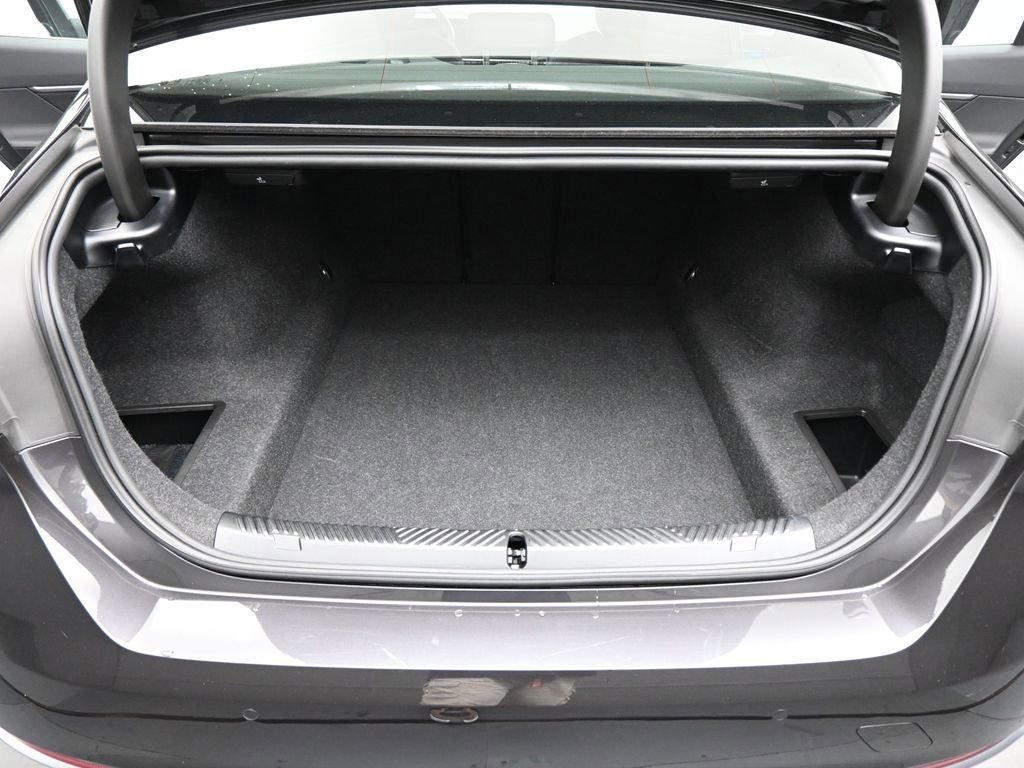 Used 2025 BMW 530i image 18