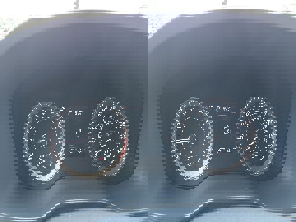 Used 2020 Hyundai Venue image 16