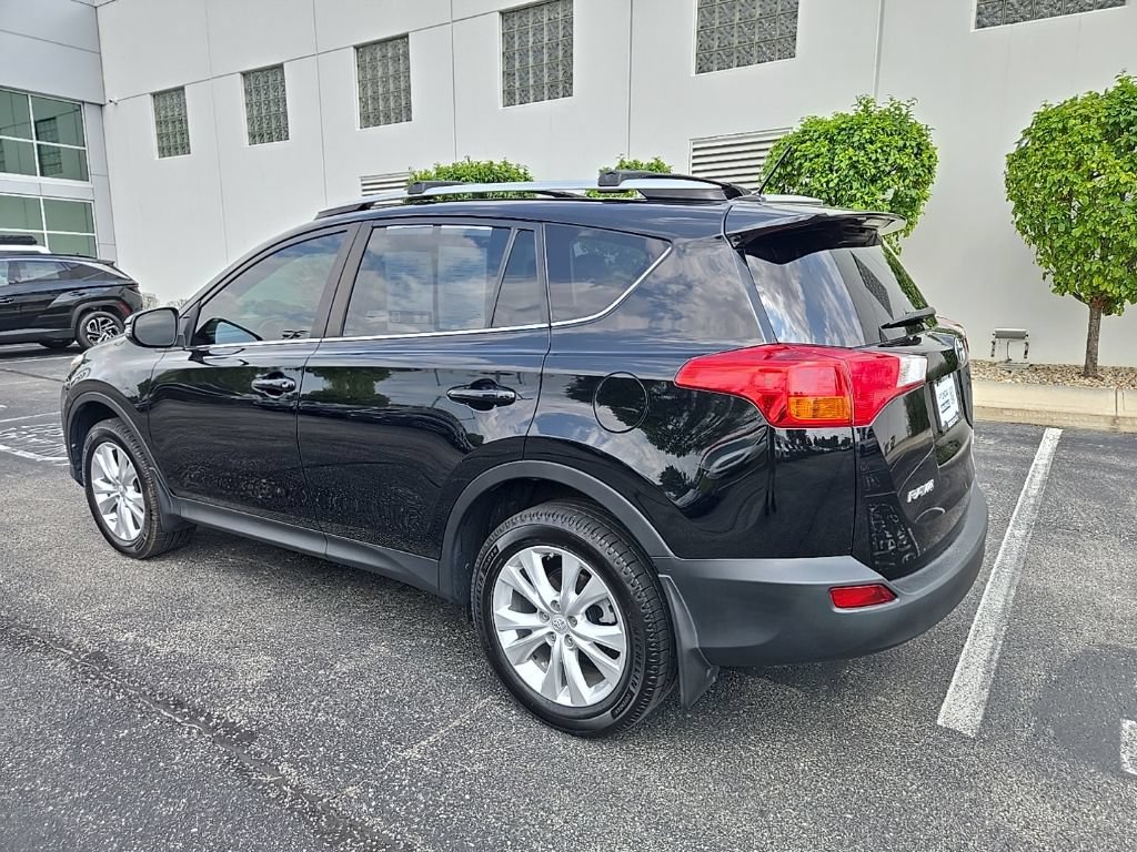 Used 2015 Toyota RAV4 Limited AWD/4WD image 6