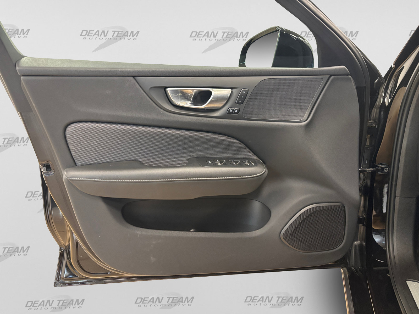 Used 2024 Volvo S60 B5 Plus FWD image 13