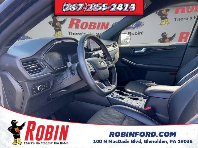 Used 2025 Ford Escape ST-Line Select AWD/4WD image 18