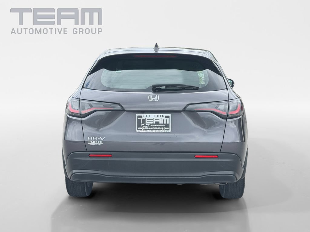 Used 2023 Honda HR-V LX image 6