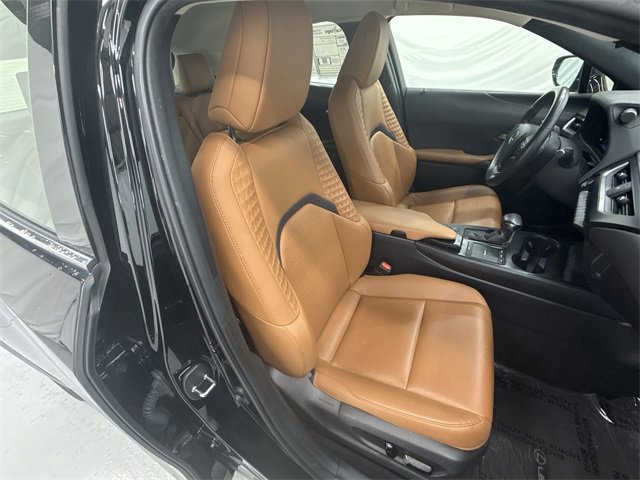 Used 2022 Lexus UX 200 image 24